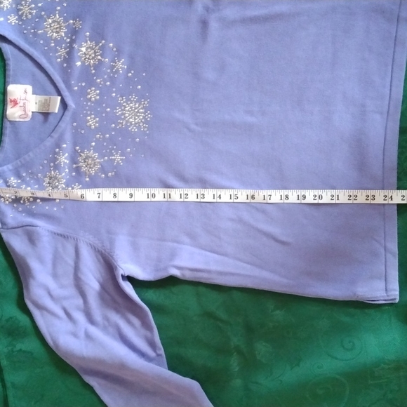 QUACKER FACTORY LAVENDER SNOWFLAKE STUDDED SWEATER - Picture 5 of 7